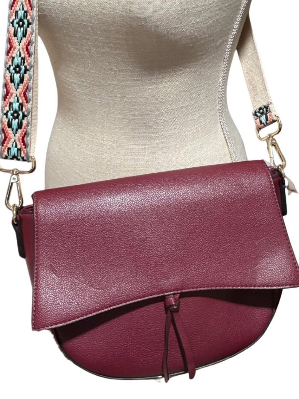 Cameleon Burgundy Saddle Crossbody Bag Woven Boho Strap Vegan Leather